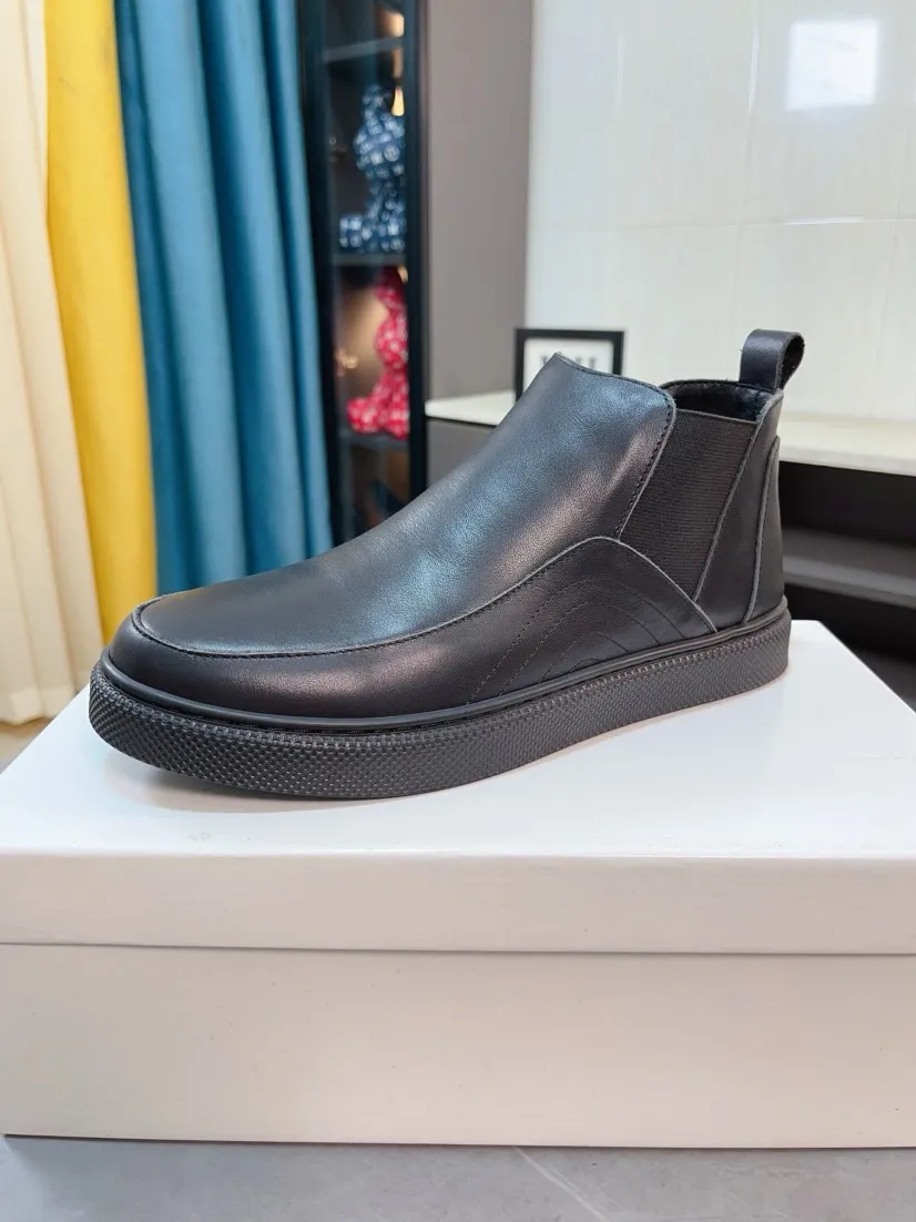 Men's shoes 💰440🌹🌹 [Prada] New high-top men's shoes for the Milan show are out, official website new model: 1 production 🔺original version, continuing the charm inheritance, innovation and tribute ⚫️Young and fashionable you must have 🎗movable feet and no smelly feet; imported cowhide mesh with wear-resistant rubber soles; suitable for all seasons, fashionable and versatile. Code number:38-44
